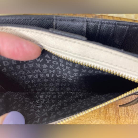 KATE SPADE Staci Color Block Bifold Wallet - Picture 4 of 10